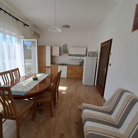 Apartments Berny Sveti Vid-Miholjice Bagian luar foto