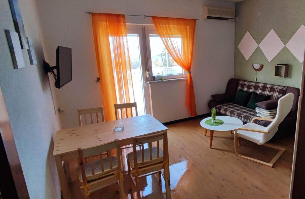 Apartments Berny Sveti Vid-Miholjice Bagian luar foto
