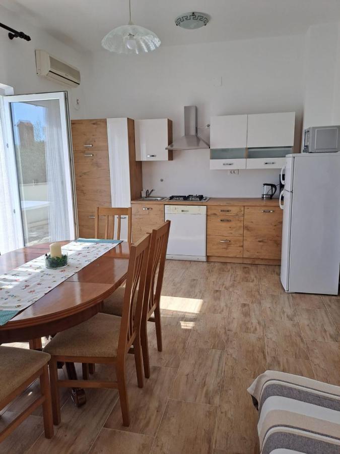 Apartments Berny Sveti Vid-Miholjice Bagian luar foto